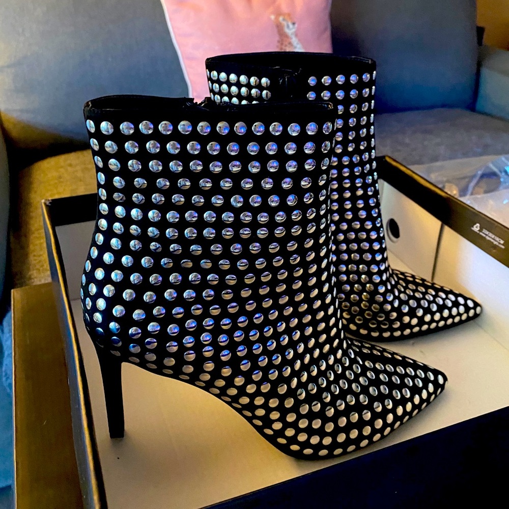 Ankle boots